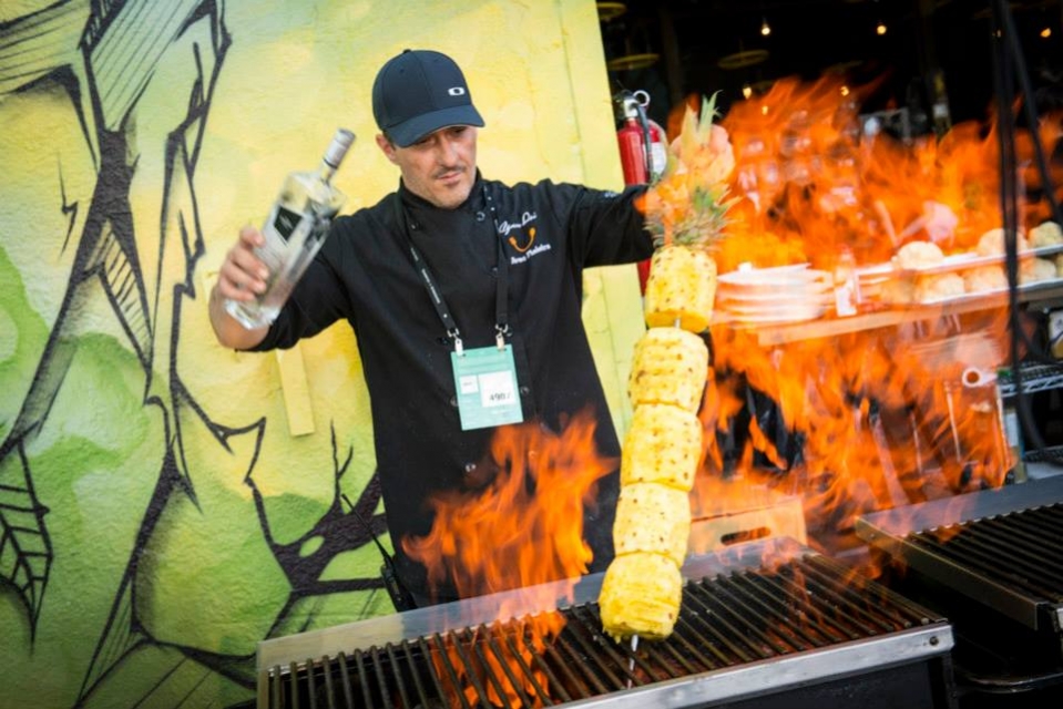 Ananas_grillé